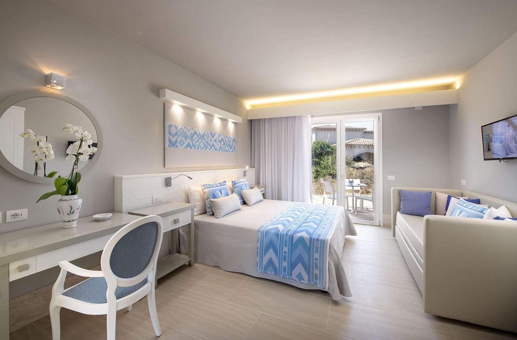 Is Serenas Badesi Resort Room photo