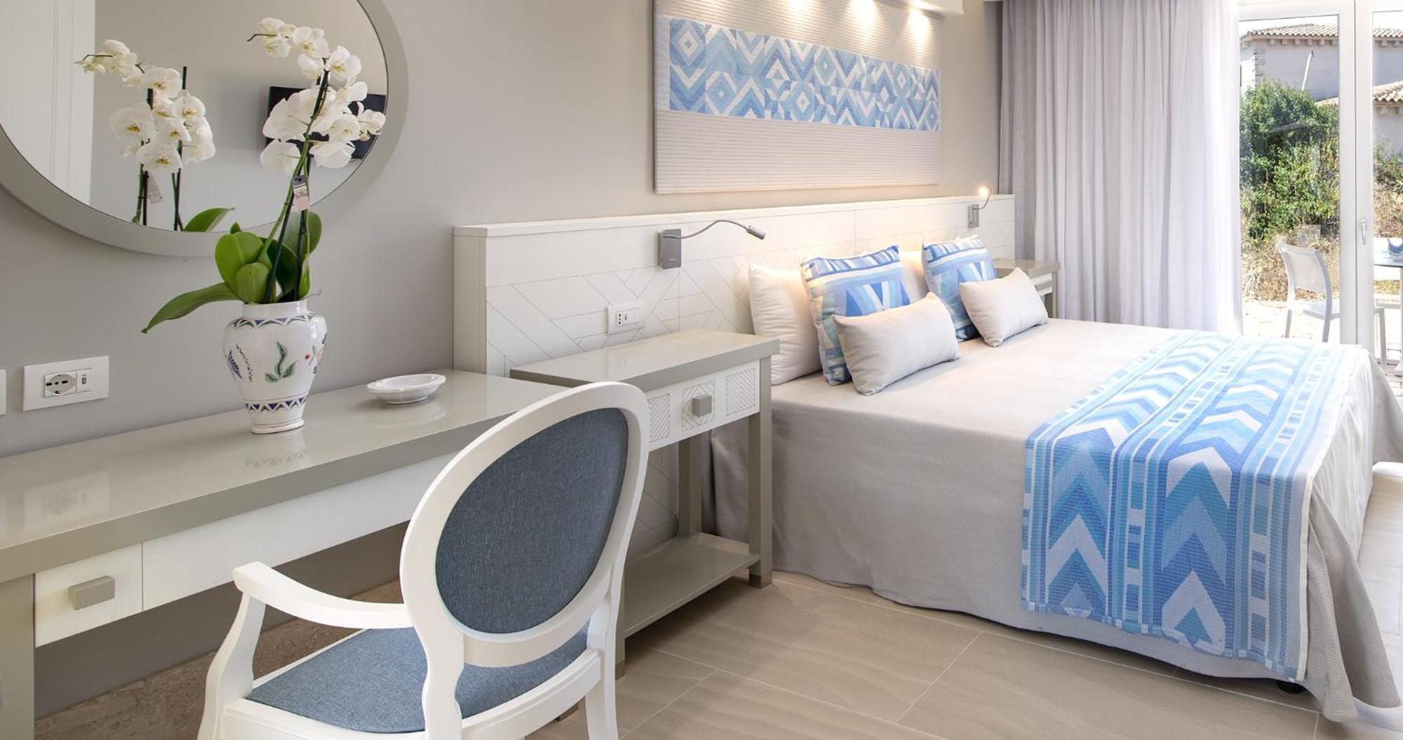 Is Serenas Badesi Resort Room photo